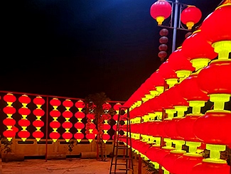 LED发光红灯笼：节能环保的节日新选择